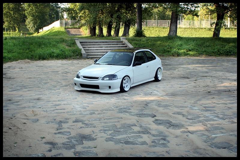 Považuji za nejhezčí EK v PL tohle neskutecne krasne auto