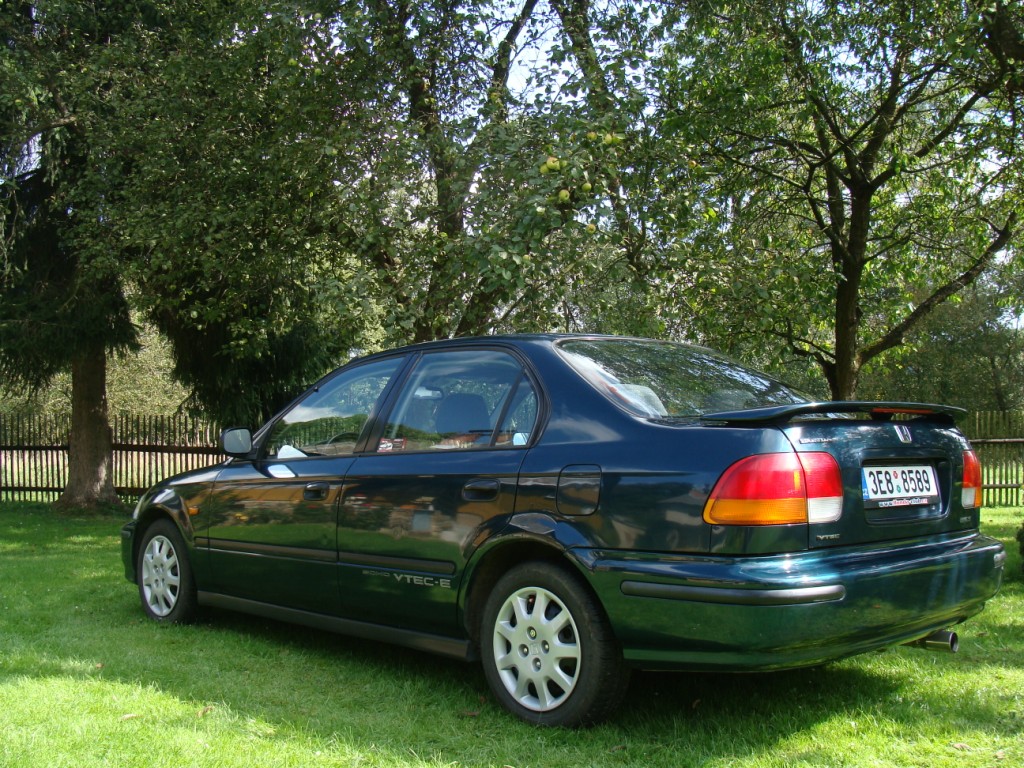 Umyto, naleštíno a přípraveno na cesty za vzděláním :)