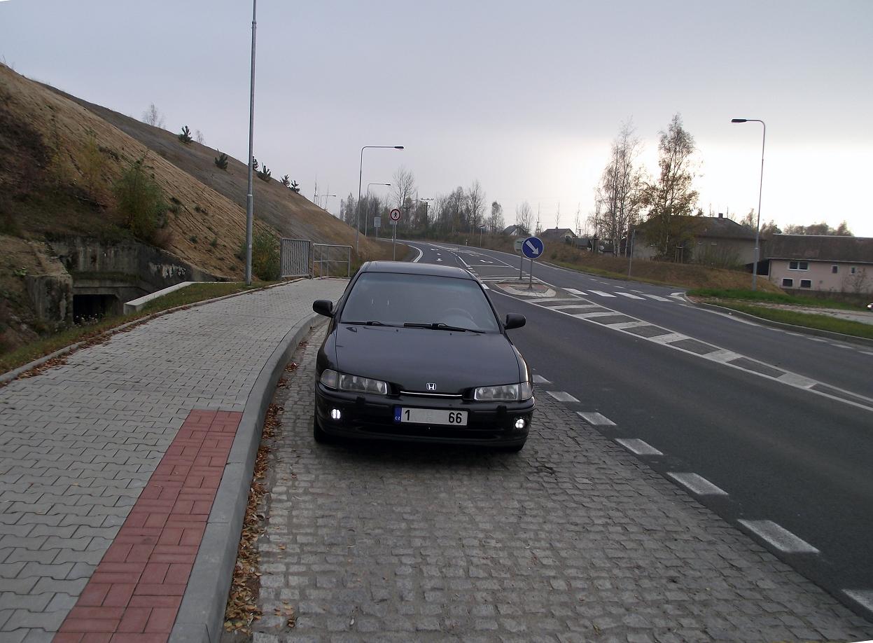 Instalováno denní svícení, namísto mlhovek