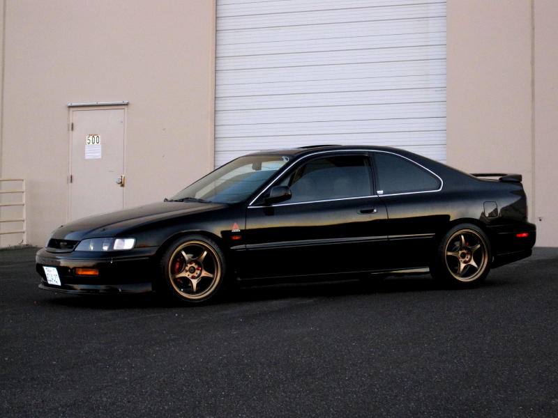 Takže pro změnu zase jeden AKáč kupé :)