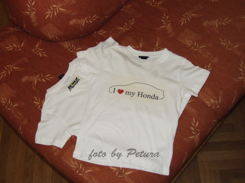 dárek pro synátory je hotovej :o)