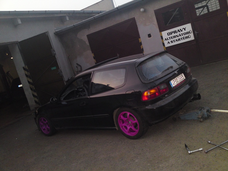 no tag po dlouhem vahani....