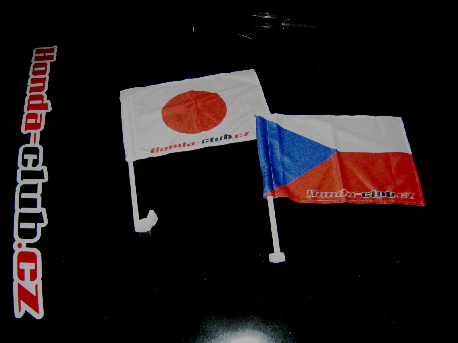 Konečně přišly reprezentativní zástavy ...