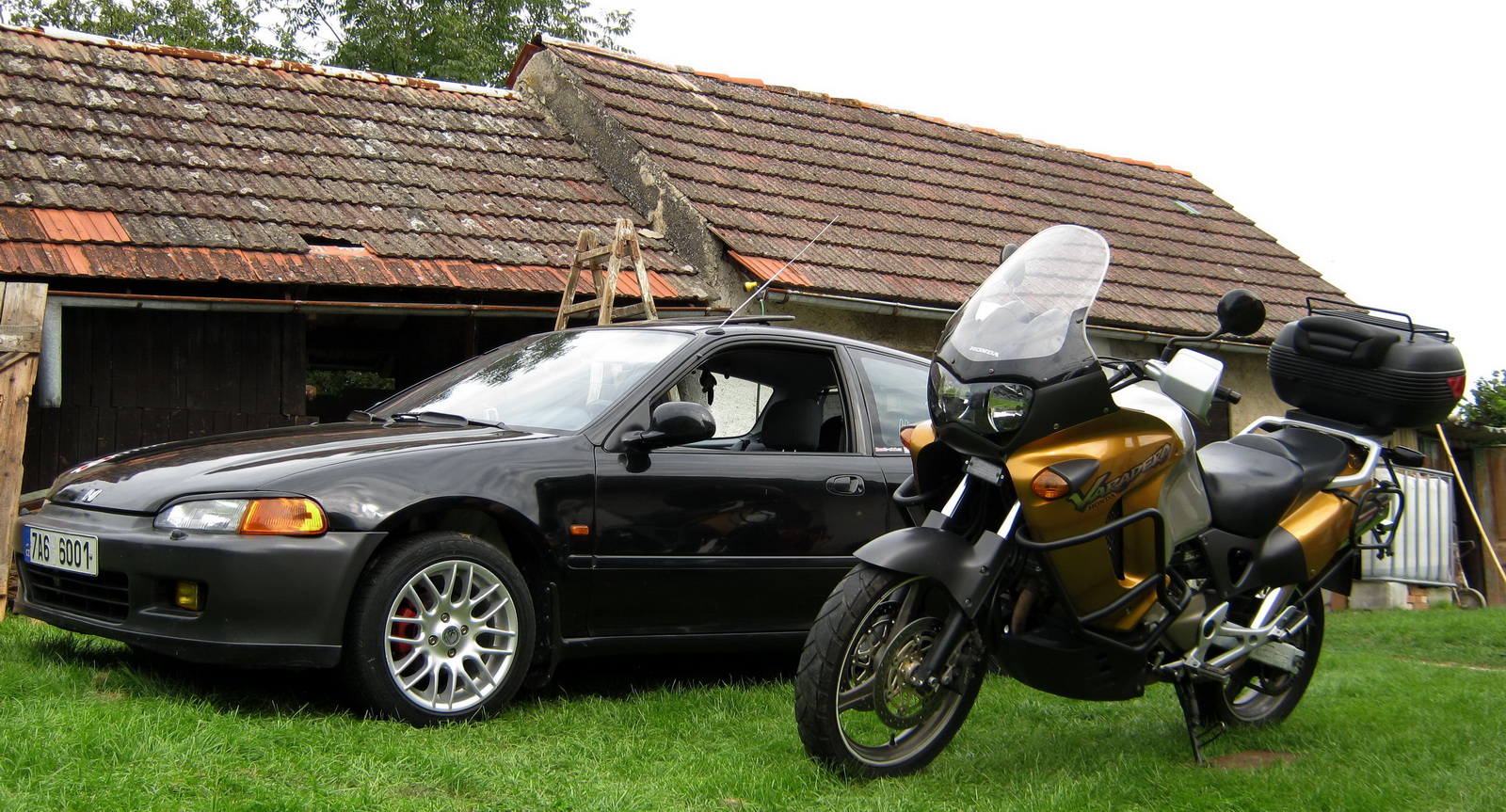 Hondy včera 3.: ESina a Varadero ...