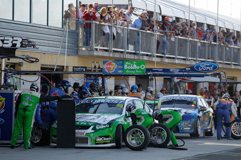 V8 Supercars 2012 - 3