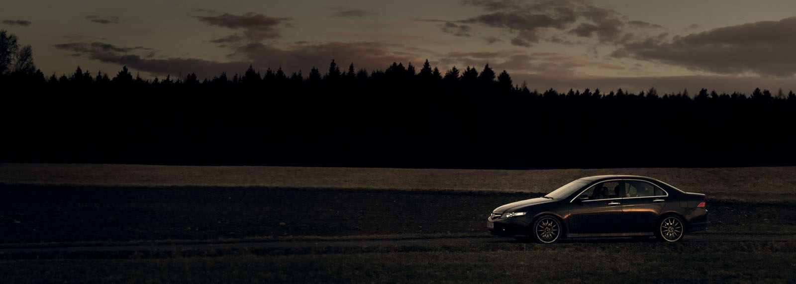 hnědka jak široká tak dlouhá