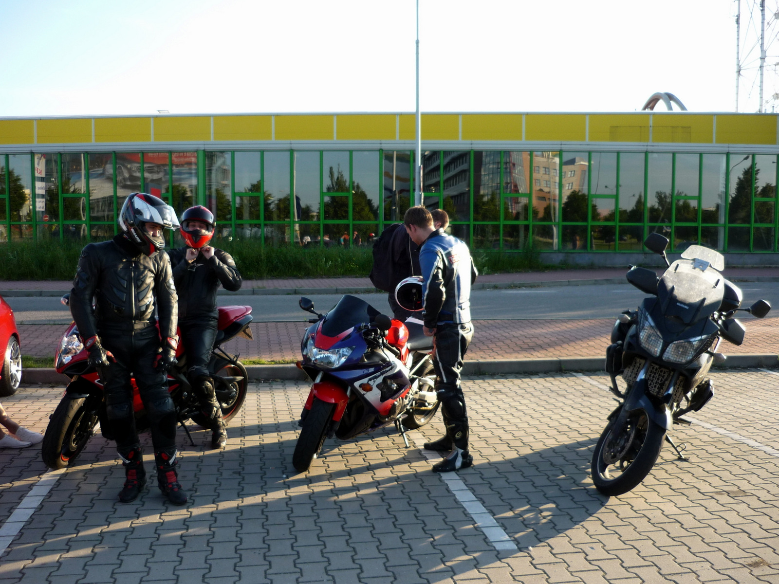 11-11 13. 06. - praha - minimaxisraz chodov
