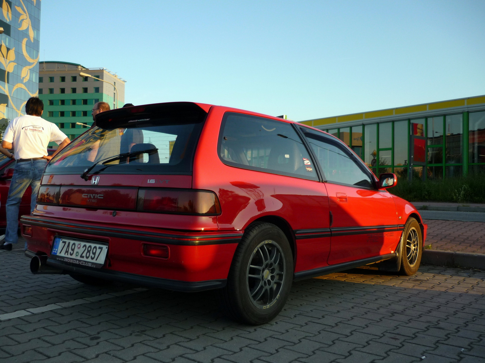 27-27 13. 06. - praha - minimaxisraz chodov