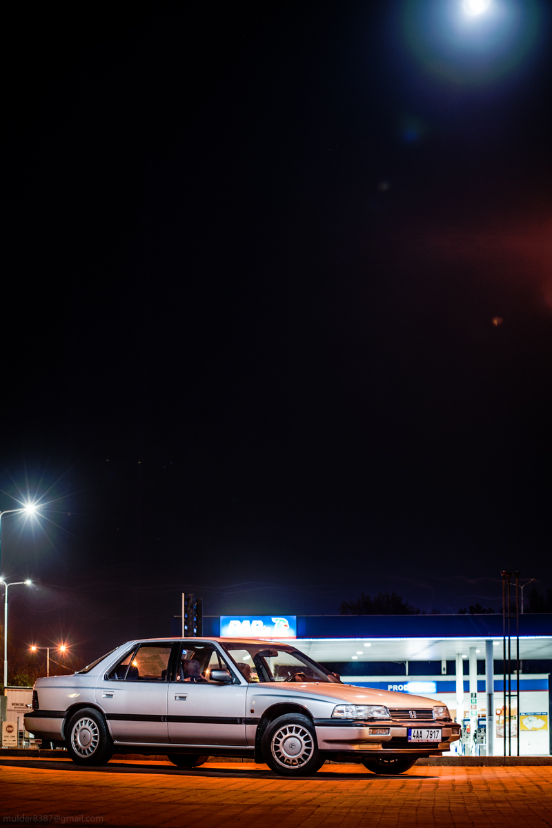 Původně jsem to chtěl fotit kvůli tomu bílému fleku vpravo nahoře...