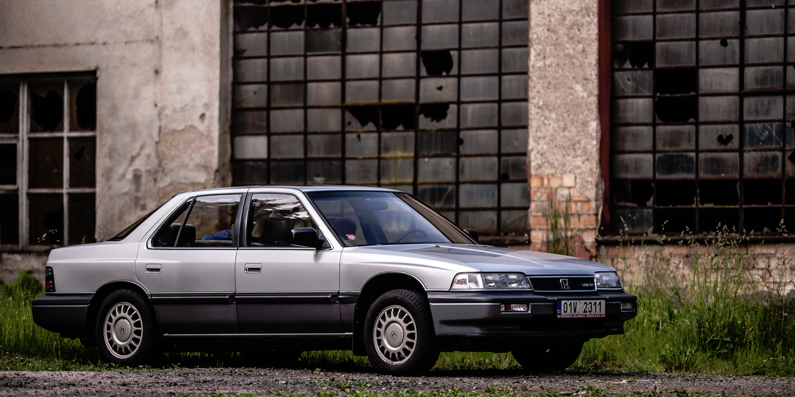 "Zrezlý a rozbitý" ... když už jsme u těch ošklivých kačátek :)