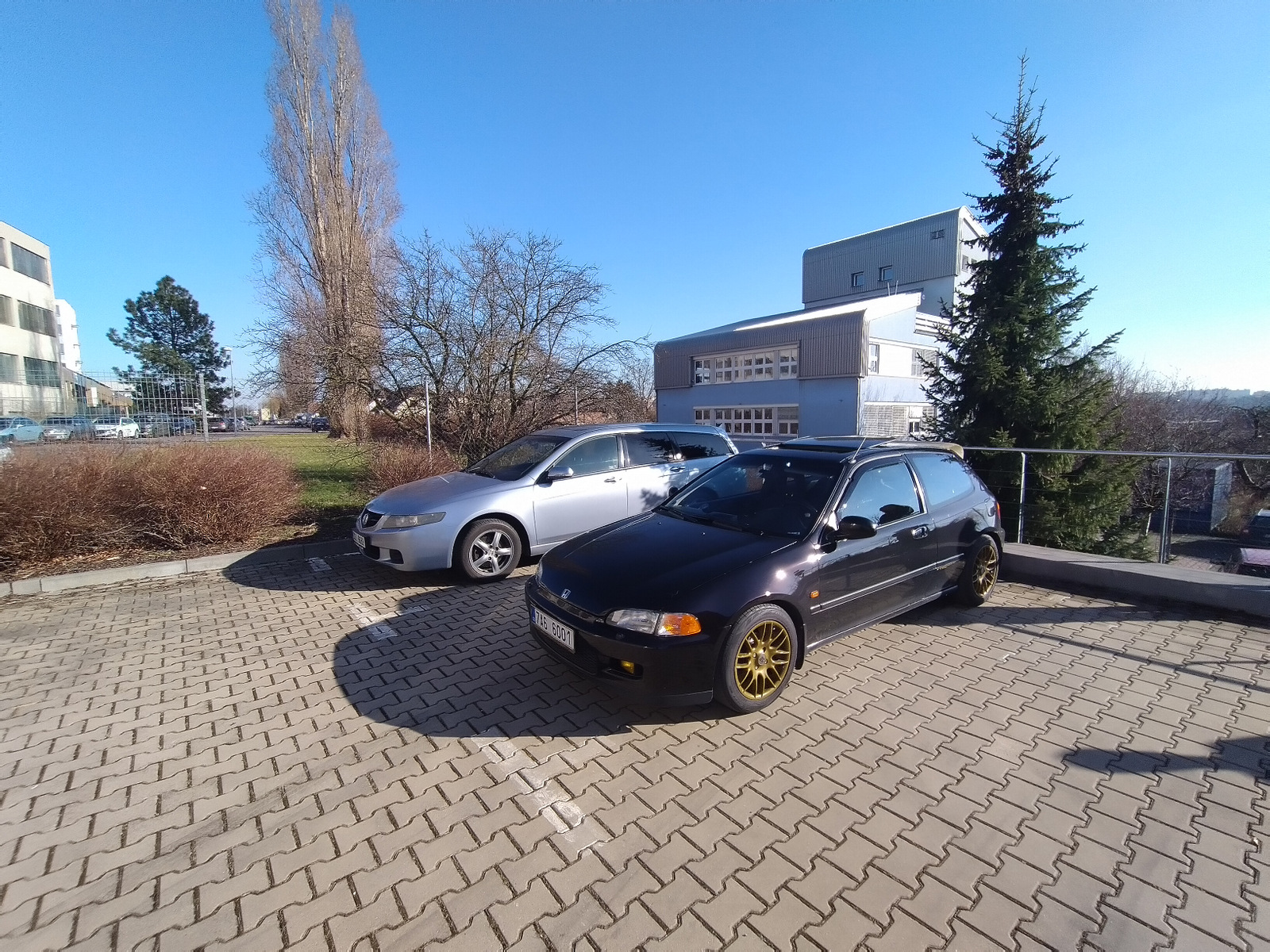 Hondy v Pátek v Hostivaři ... :-)