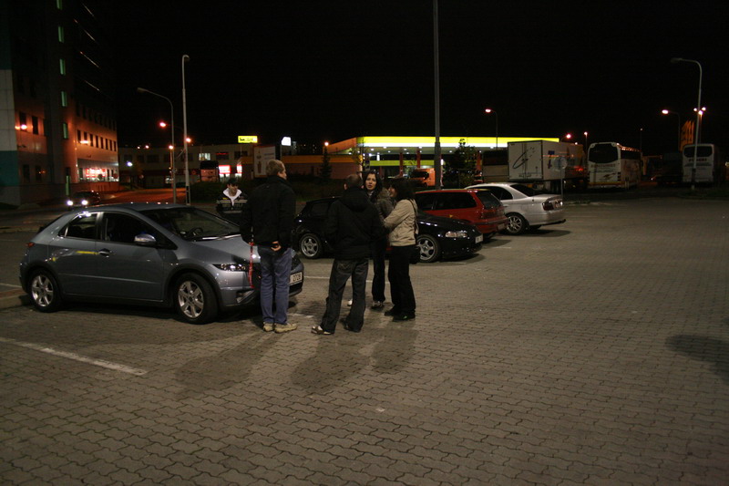 stále rušno II