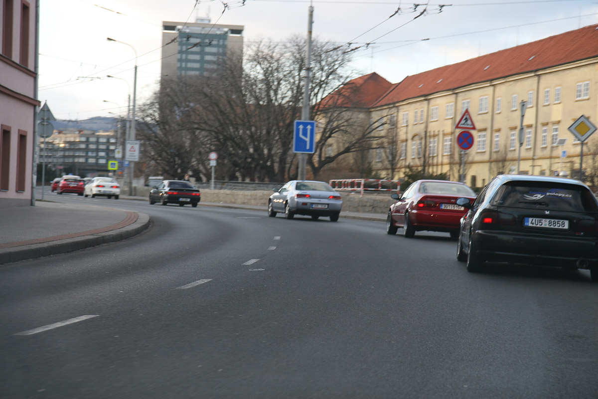 MoKec únor