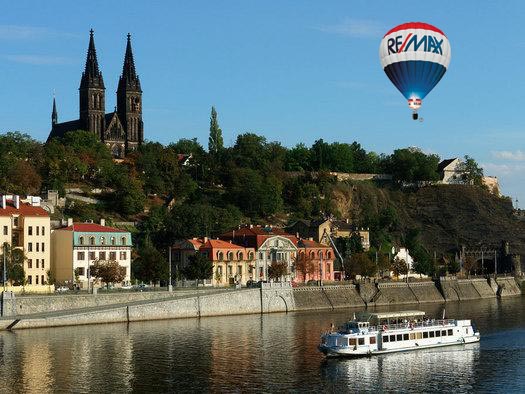 remax