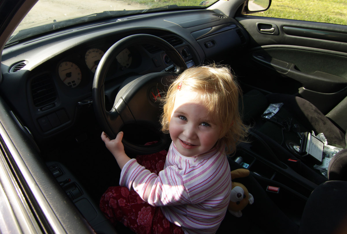 anička, brumíček(spící) a ATR