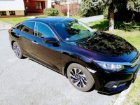 Civic_X_lesk.jpg