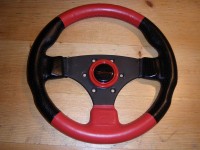 Dino raid červenočerný.jpg