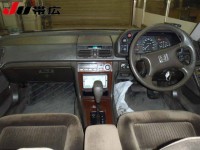 Legend_1G_Turbo_gray_exclusive_interior.jpg